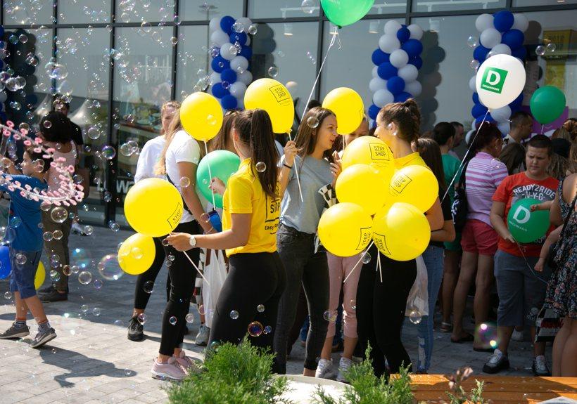 STOP SHOP Serbia Partners in 14 retail parks